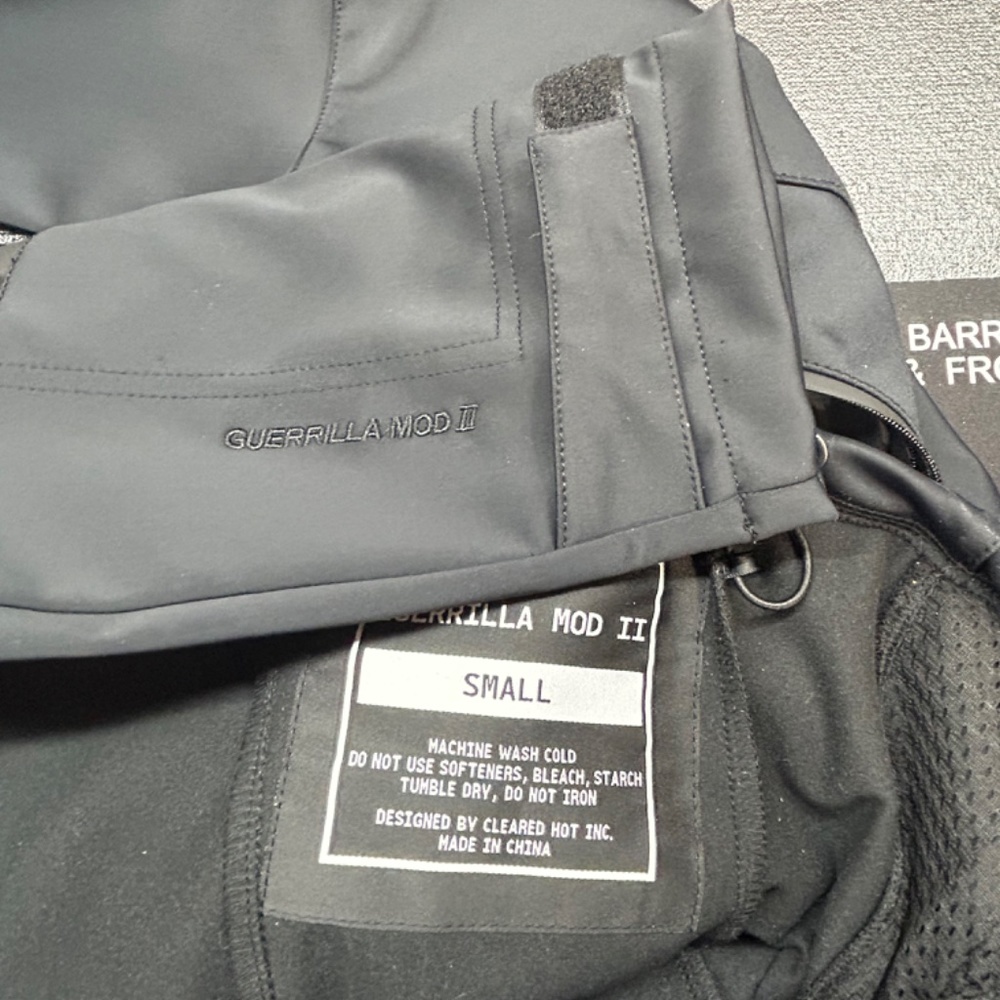Guerilla Mod Soft-Shell - Picture 2 of 2